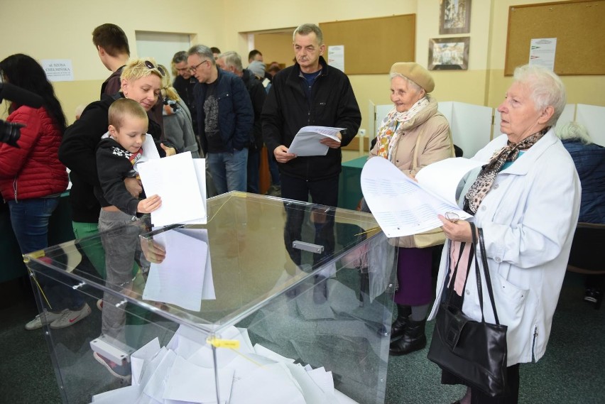 Wybory 2019. Kandydaci z Torunia  i województwa kujawsko-pomorskiego