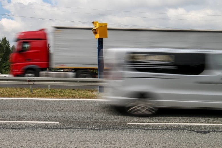 Gliwice, A1: 12411 zarejestrowanych przekroczeń prędkości; 1...