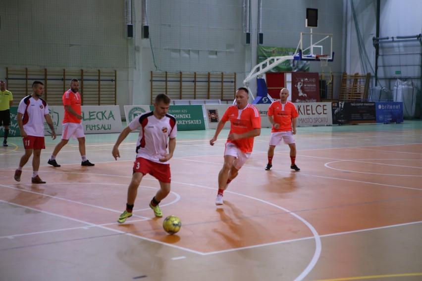 Odbyła się druga edycja Futsal Cup organizowanego przez AZS Politechnikę Świętokrzyską. Było dużo ciekawego grania (ZDJĘCIA)