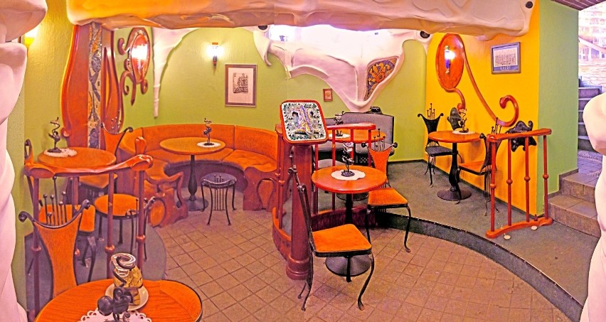 Kultowa kawiarnia Gaudi Cafe w Katowicach na sprzedaż za 450...