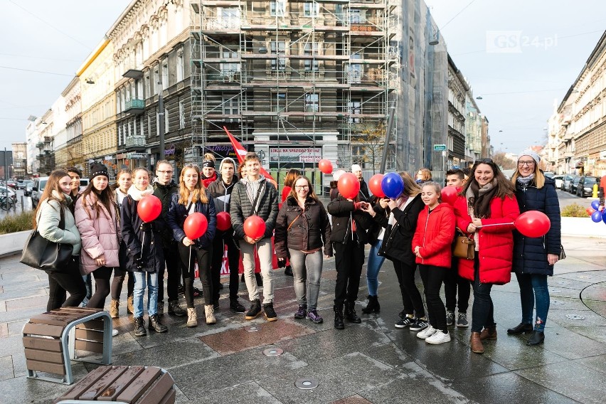 Marsz Szlachetnej Paczki przeszedł ulicami Szczecina [ZDJĘCIA, WIDEO] - 16.11.2019