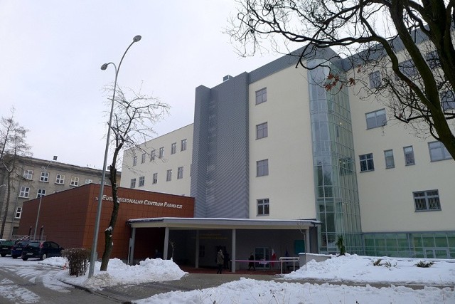 Euroregionalne Centrum Farmacji UMB przy ulicy Akademickiej
