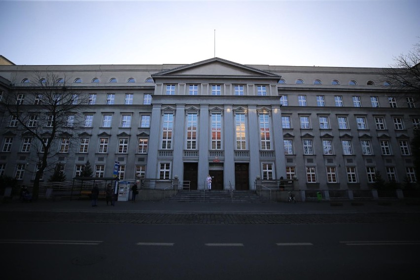 26 maja Sejm uchwalił rządową ustawę o świadczeniu...