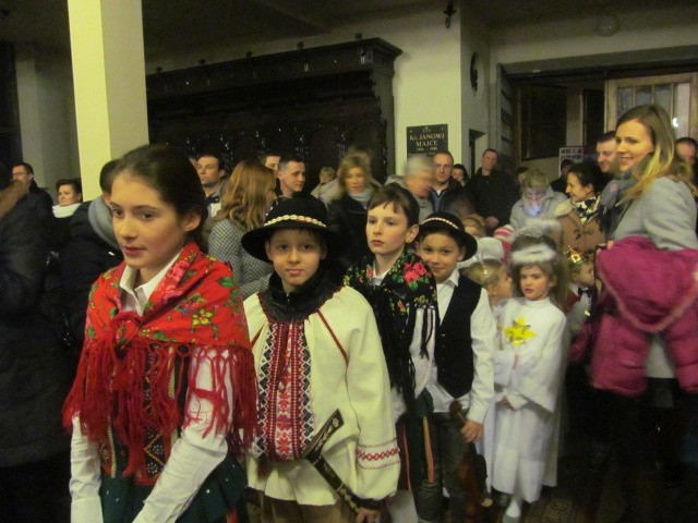 Wielkie brawa od publiczności zgromadzonej w kościele w Strawczynie otrzymali najmłodsi uczestnicy koncertu.