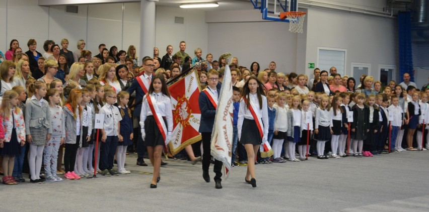 W poniedziałek, 4 września, uczniowie i nauczyciele Szkoły...