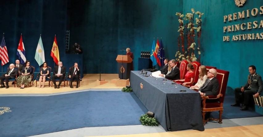 Prezydent Aleksandra Dulkiewicz odebrała nagrodę Księżnej Asturii dla Gdańska w kategorii Zgoda za 2019 rok