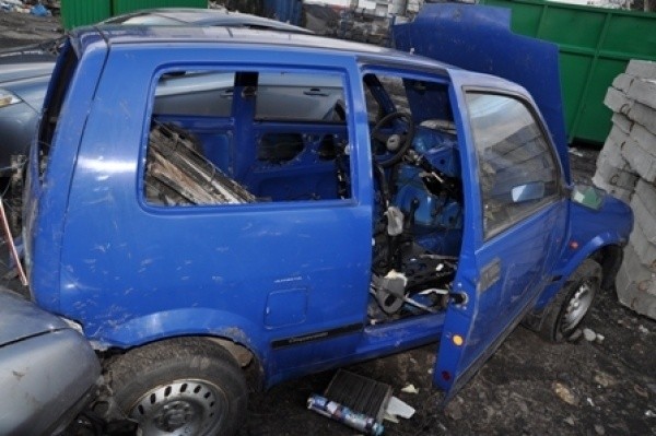 Złodzieje uno i cinquecento, wpadli w ręce policji.