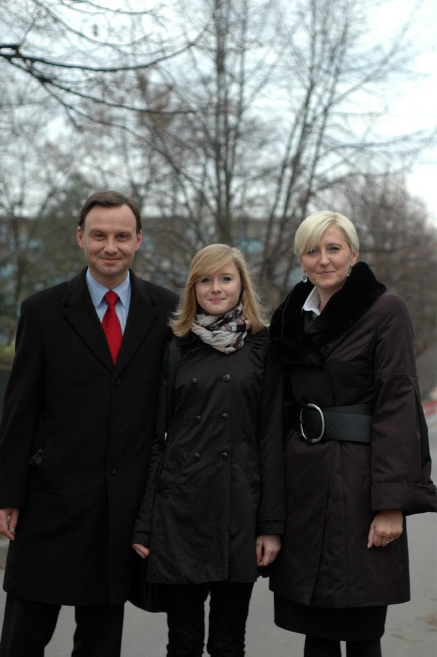 Agata Kornhauser-Duda to córka pisarza, germanistka. Na...