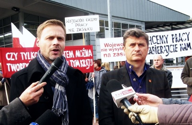 - Działamy w obronie miejsc pracy - podkreślali dziś w Świecku Janusz Palikot i Marcin Mroczek.