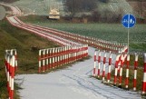 Największe absurdy drogowe w Polsce: Kto to wymyślił? [ZDJĘCIA]