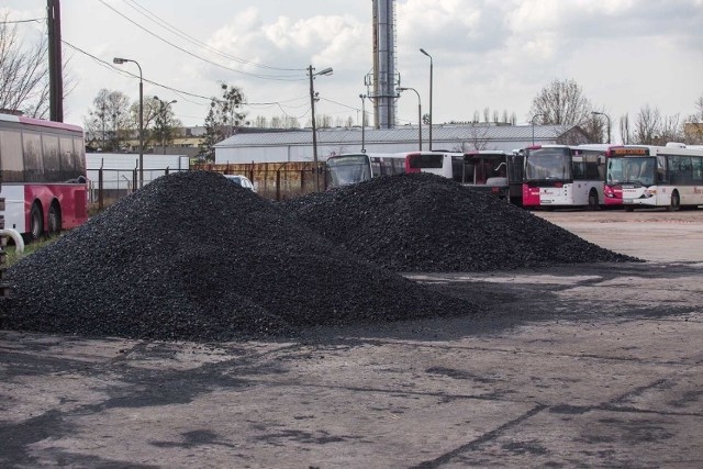 Skład węgla w Słupsku przy ul. Lutosławskiego.