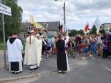 Pielgrzymi ze Stalowej Woli idący na Jasną Górę zostali ciepło przyjęci w klasztorze Cystersów w Jędrzejowie. Zobaczcie zdjęcia