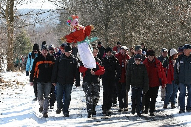 Wycieczka piesza na "Powitanie wiosny" 