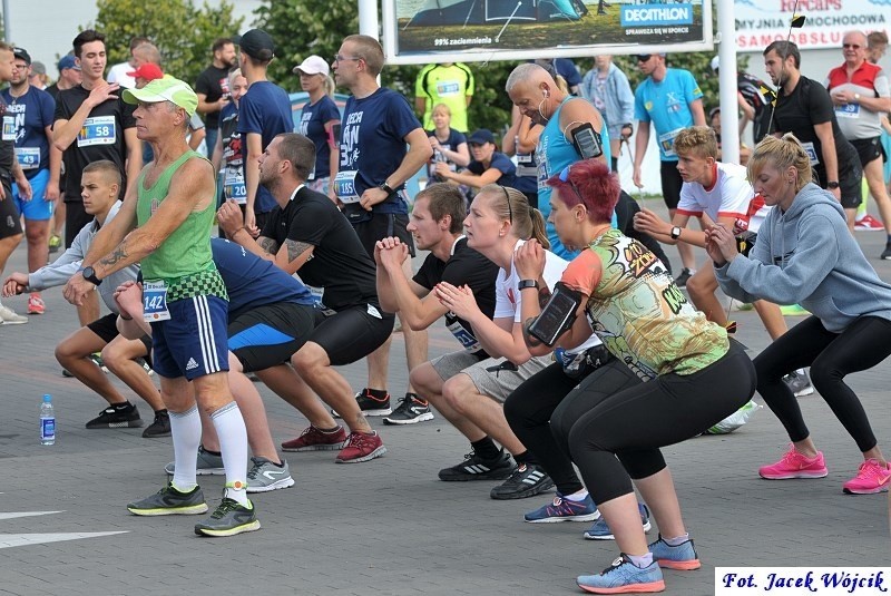 DecaRun Koszalin. Ponad 340 biegaczy na trasie [ZDJĘCIA]