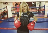 Patrycja Sitarska z klubu Fighter Kielce rozpoczyna rywalizację na Mistrzostwach Polski Juniorek w boksie [ZDJĘCIA]