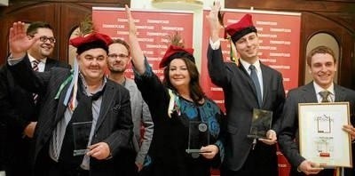 Nasi laureaci w czapkach krakuskach: od lewej Jerzy Mazgaj, Anna Dymna i Władysław Kosiniak-Kamysz FOT. ANDRZEJ BANAŚ