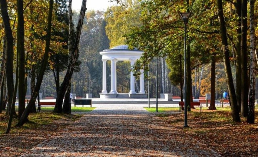 Dąbrowa Górnicza: piękna jesień w odnowionym Parku Zielona