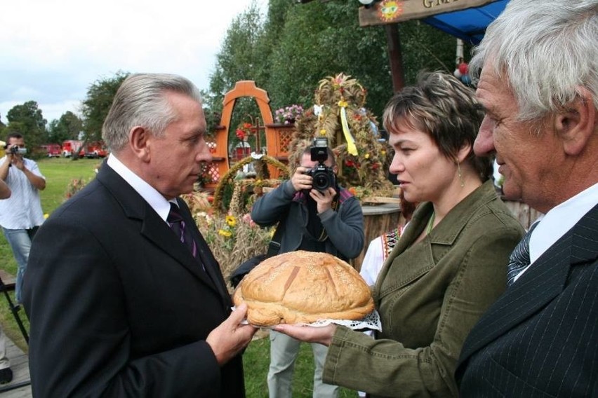 Andrzej Lepper na dożynkach w Brześciu w 2006 r.