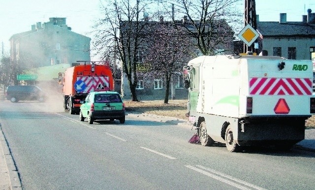 Sprzątanie ulic powinno zakończyć się do 15 maja.