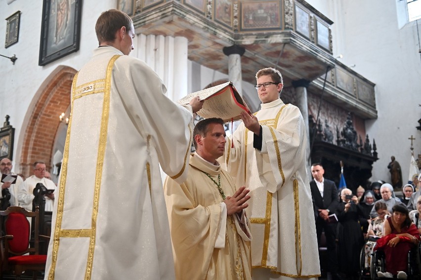 Ks. Piotr Przyborek nowym biskupem pomocniczym Archidiecezji Gdańskiej. W sobotę, 20 sierpnia, odbyły się święcenia biskupie