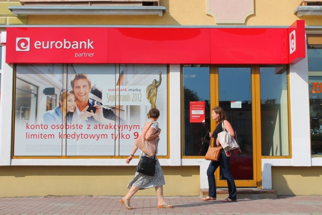 Ósmy bank w centrum Strzelec OpolskichBanki wypierają sklepy ze strzeleckiego rynku, także z powodu wysokich cen czynszów, które sięgają kilku tysięcy złotych miesięcznie.