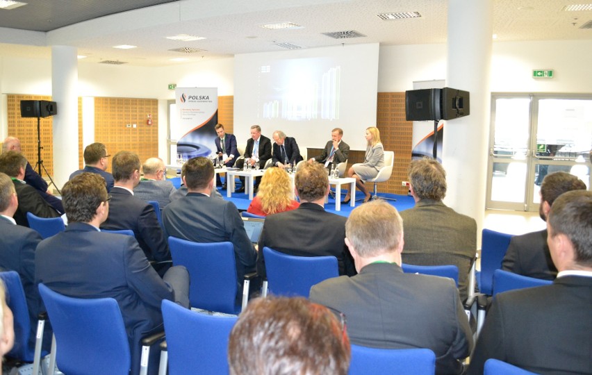 Europejskie Forum Rolnicze 208 - nowe technologie, biogaz, azot, sztuczna inteligencja