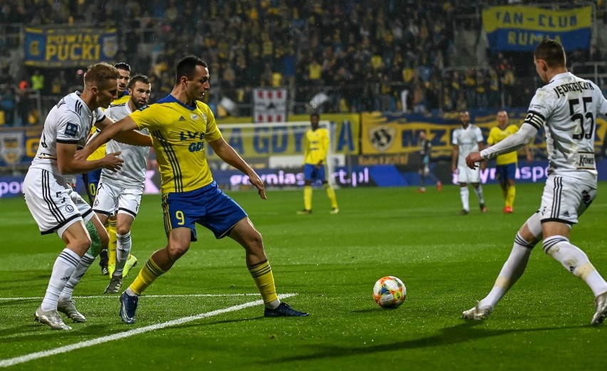 Gdzie oglądać mecz Legia Warszawa - Arka Gdynia na żywo w...