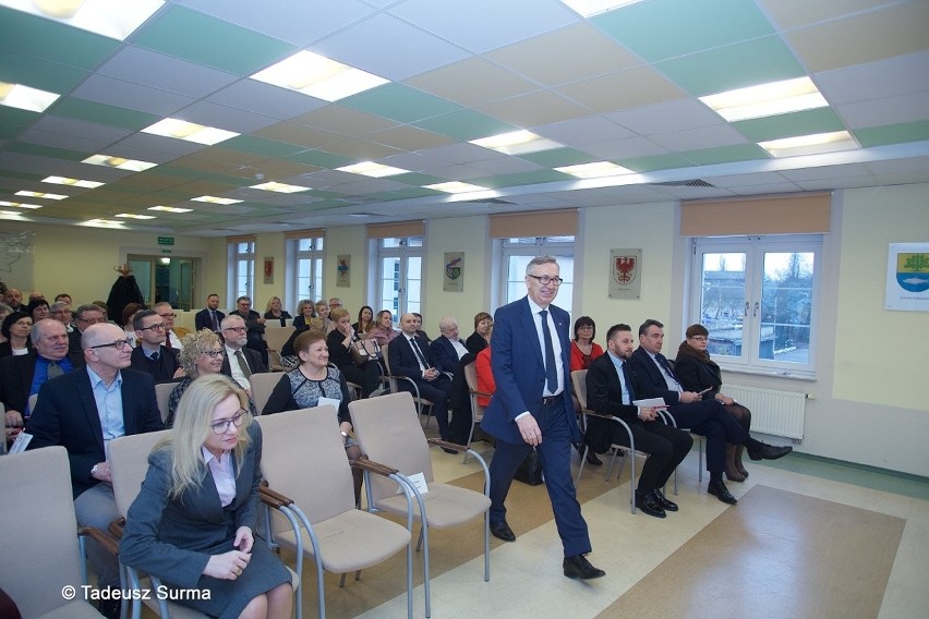 Wiceminister Szwed w Stargardzie spotkał się z dyrektorami "zatrudniaków" i z młodzieżą [zdjęcia]