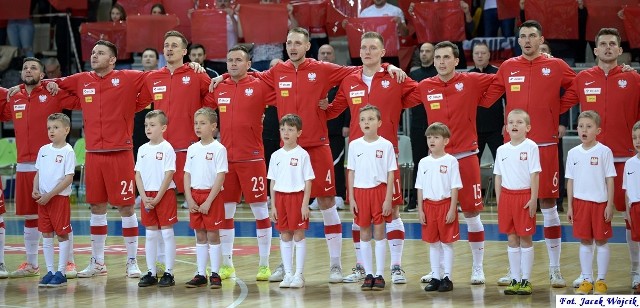 Koszalin ponownie okazał się szczęśliwym dla reprezentacji Polski w futsalu.