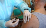 Czwarta fala pandemii. Obowiązkowe szczepienia i certyfikaty covidowe? Lewica złoży projekt ustawy