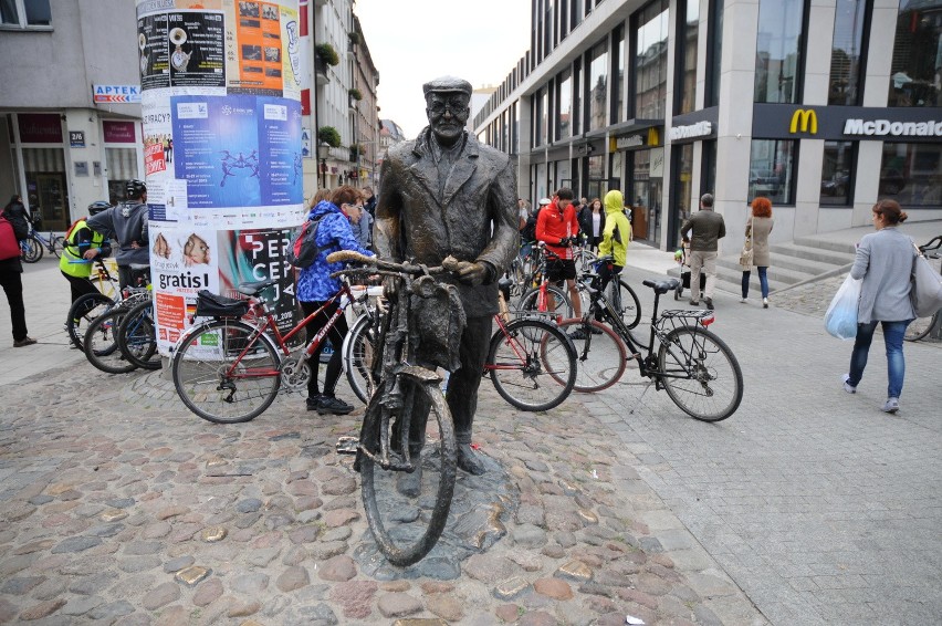 Rowerowy Poznań świętuje Europejski Dzień bez Samochodu...