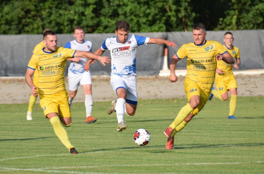 Karpaty Krosno - Ekoball Stal Sanok 1:3 (1:0)...