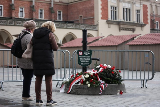 Mieszkańcy Krakowa pamiętają o rocznicy tragedii