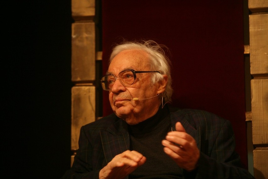 Pisarz Józef Hen świętował swoje 90. urodziny w Katowicach