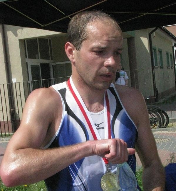 Dymitry Baranovski z Białorusi okazał się najszybszy na trasie XV Półmaratonu Kurpiowskiego.