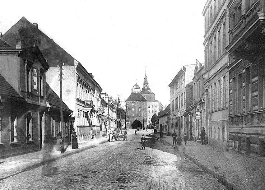 Od centrum Słupska na zachód. Zobaczcie ulicę Tuwima na dawnych zdjęciach!