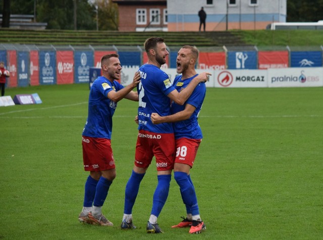 Duża część rundy jesiennej ułożyła się dla Odry wybornie. Zadyszka złapała ją dopiero w końcówce. Wiosną czeka ją do rozegrania 15 spotkań (plus ewentualne baraże).