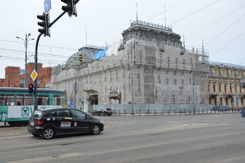 Na każdym rogu skrzyżowania ul. Zachodniej z ul. Ogrodową...