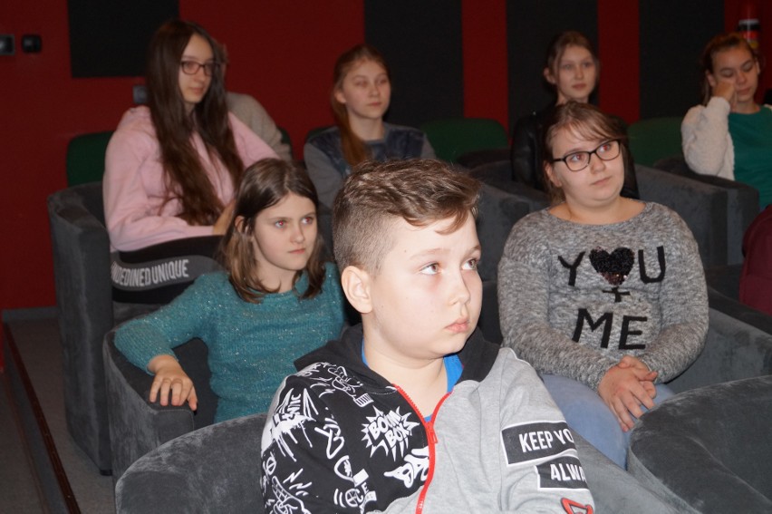 Uczniowie z Kadzidła stworzą własną gazetkę szkolną, budowaną na makietach Tygodnika Ostrołęckiego [ZDJĘCIA,WIDEO]