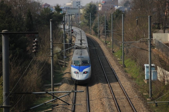 Linia kolejowa do CPK ma przywrócić Jastrzębiu kolej.