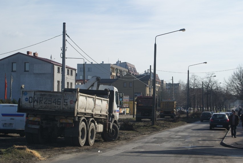 Przebudowa ul. Majakowskiego potrwa do października 2015...