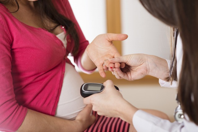 Z badań i statystyk wynika, że obecnie na cukrzycę ciążową choruje ponad 5 proc. kobiet ciężarnych, jednak z roku na rok ilość zachorowań wzrasta.