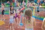 Otwarcie wodnego placu zabaw w MDK Jordan w Siemianowicach Śląskich. To strefa rekreacji i zabawy dla całej rodziny ZDJĘCIA