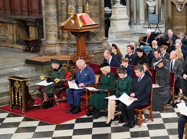 Ceremonia pogrzebowa Księcia Filipa miała miejsce w Opactwie Westminsterskim. W uroczystości wzięła udział Królowa Elżbieta II.