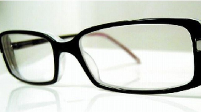 W przypadku stwierdzenia wady wzroku pracodawca zrekompensuje nam zakup całych okularów