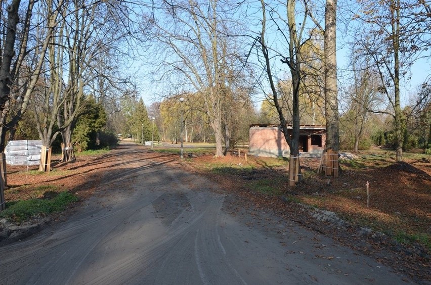 Park Ludowy. Widać już nowe elementy, m.in. nowy ogród wodny w miejsce amfiteatru