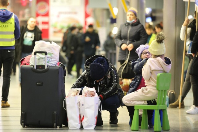 - Mamy nadzieję, że nowelizacja ustawy naprawi ten błąd - mówi Marek Myga. - Niestety czas leci i coraz trudniej będzie nie tylko o miejsca pracy, ale również o lokale do wynajęcia.