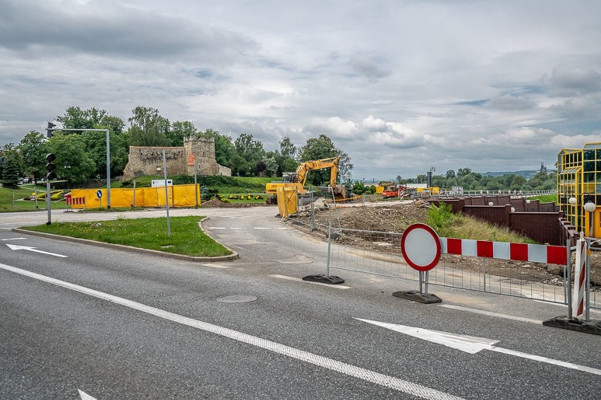 Nowy Sącz. Od dzisiaj nie przejedziemy skrzyżowaniem pod Basztą Kowalską!