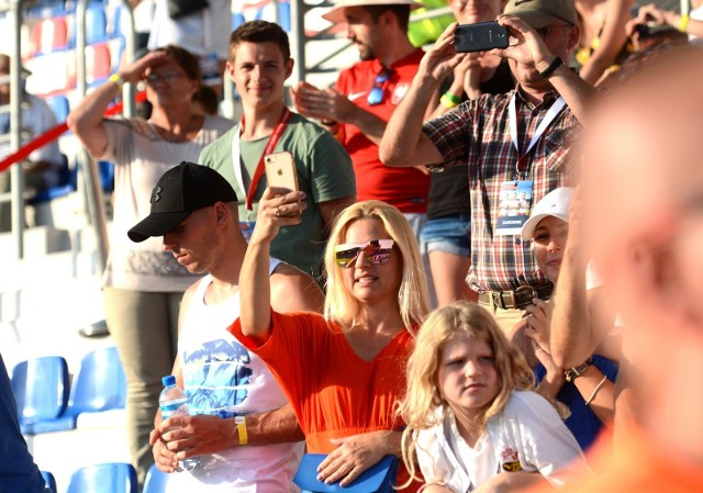 Katarzyna Bujakiewicz na stadionie w Radomiu.