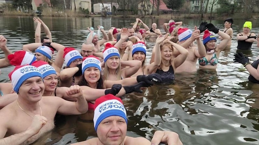 Grójeckie Morsy na wspólnej kąpieli z grupą z Piaseczna....